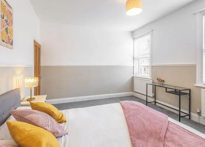 Host & - Elmville Tatil Evi Scarborough